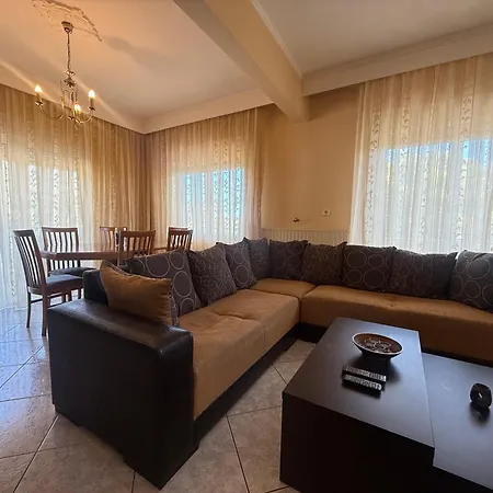Almond House Апартаменты *