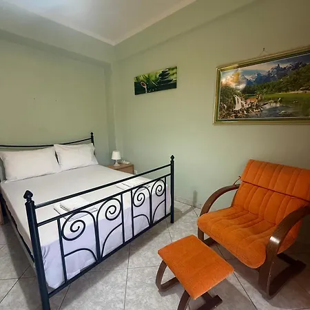 Almond House Кавала