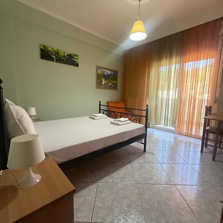 Almond House Апартаменты *