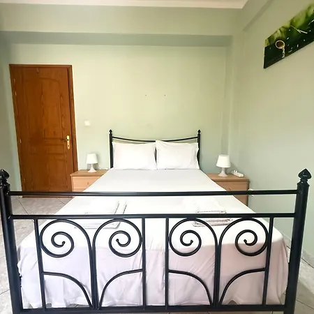 Almond House * Kavala